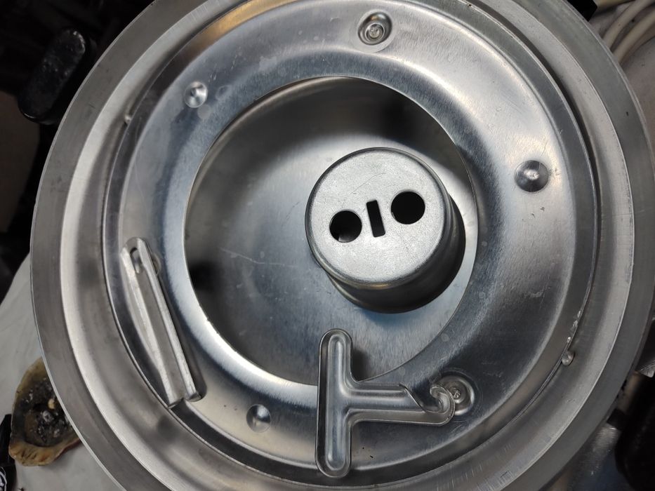 Електрическа тенджера