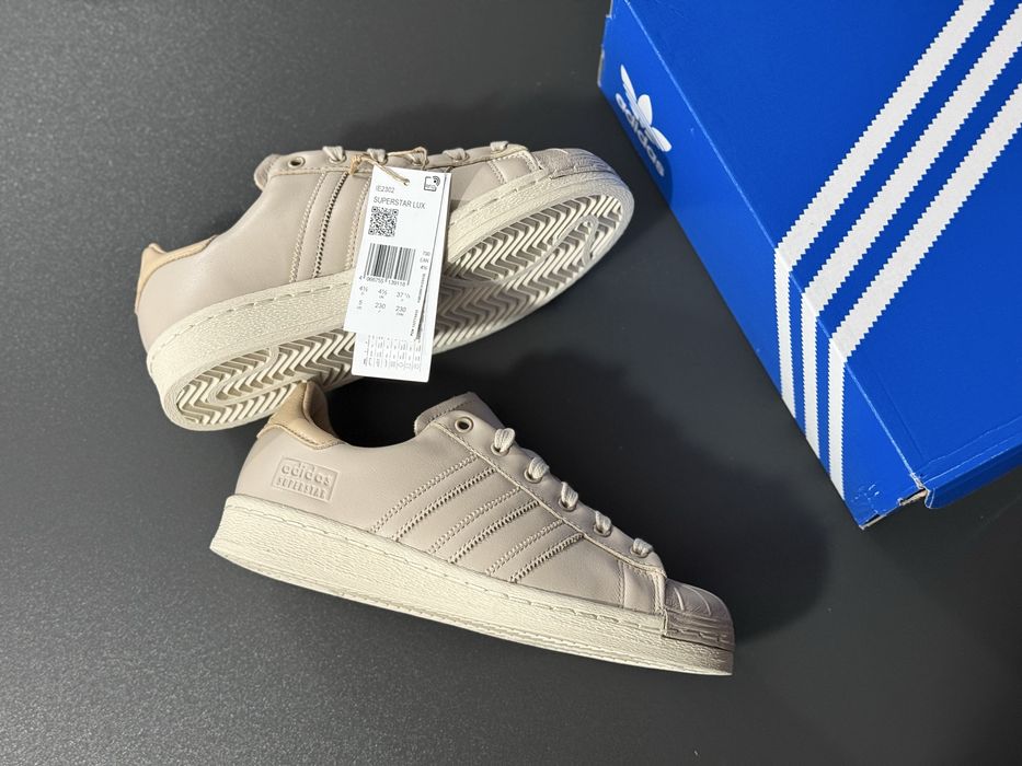 adidas Superstar LUX Noi in Cutie Marime 36
