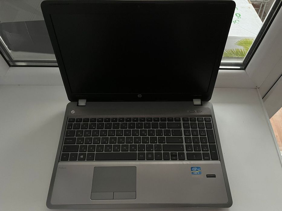 Ноутбук сатылады