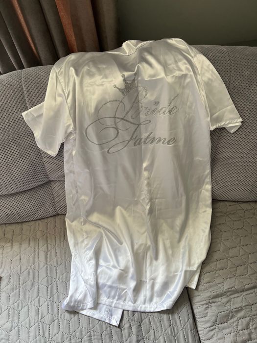 Къс булчински халат