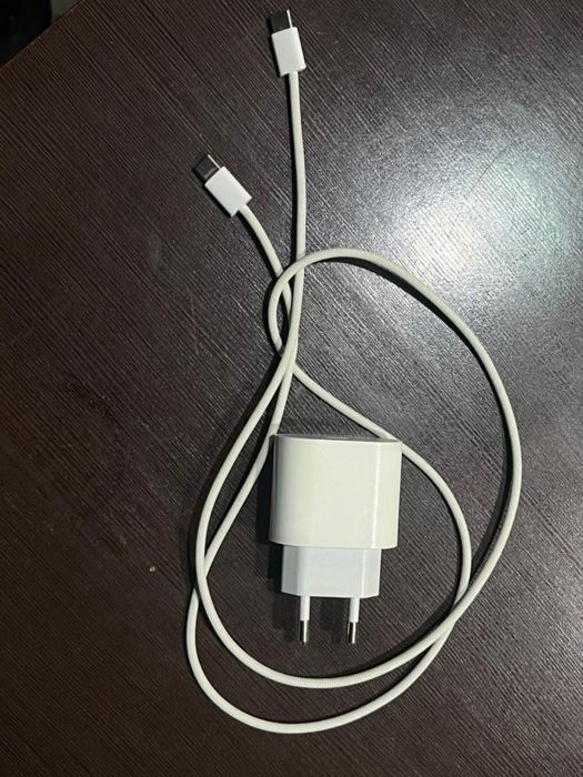 Зарядка для айфон