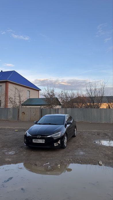 Hyundai elantra 2019