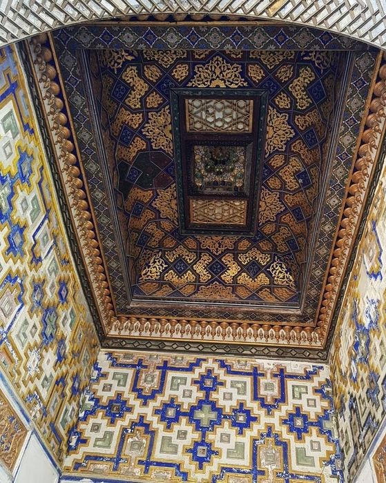 Бухара - 3000 шагов Обзорная пешая прогулка в сопровождении профи гида