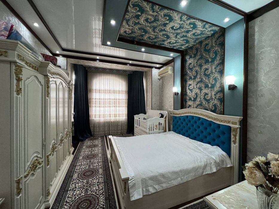 Uy sotiladi Olmazor tumanida Mevazor mahallada 6 sotix