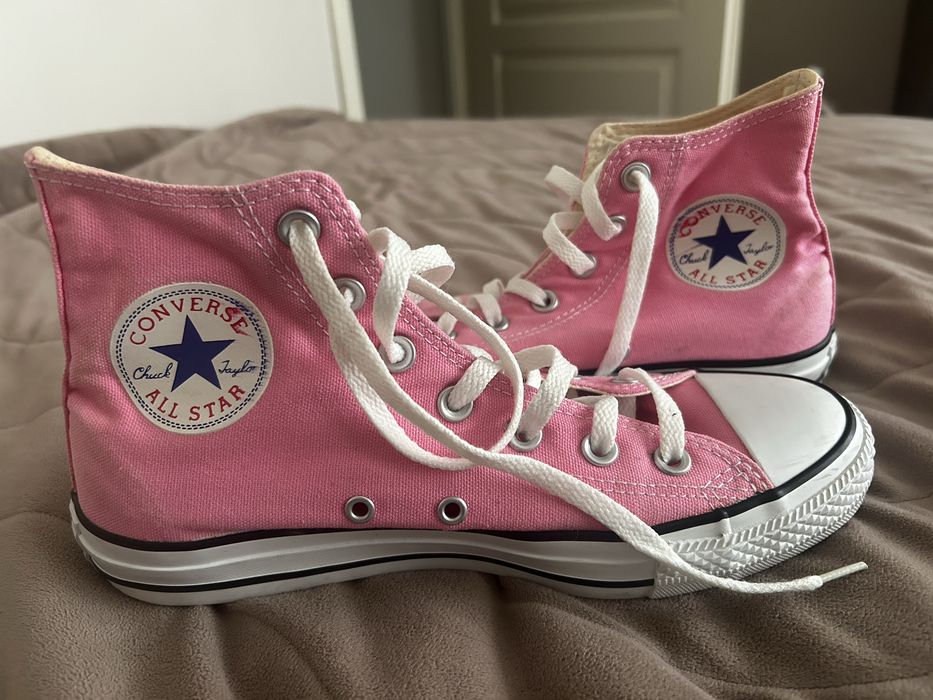 Обувки Converse