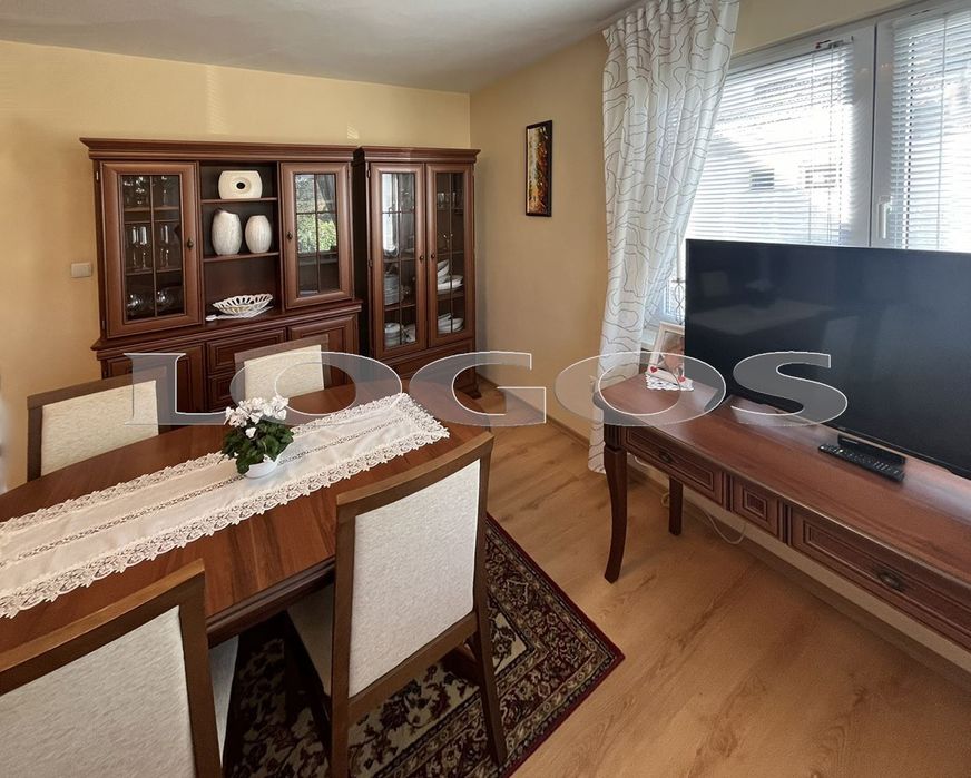 Продава се Къща в с. Тополи, Област Варна - 184 кв.м за 1903 €/кв.м - Снимка #5