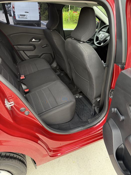 Dacia Sandero model Confort doar 33.000 km  Benzină 1.0 Tce Turbo 90 CP  Euro 6