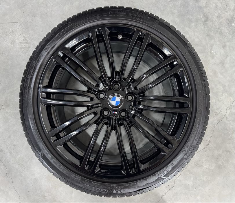 Jante Bmw Seria 5 R19 G30 G31 Originale M664 Negru Lucios Michelin de vara * Runflat 2024 95%