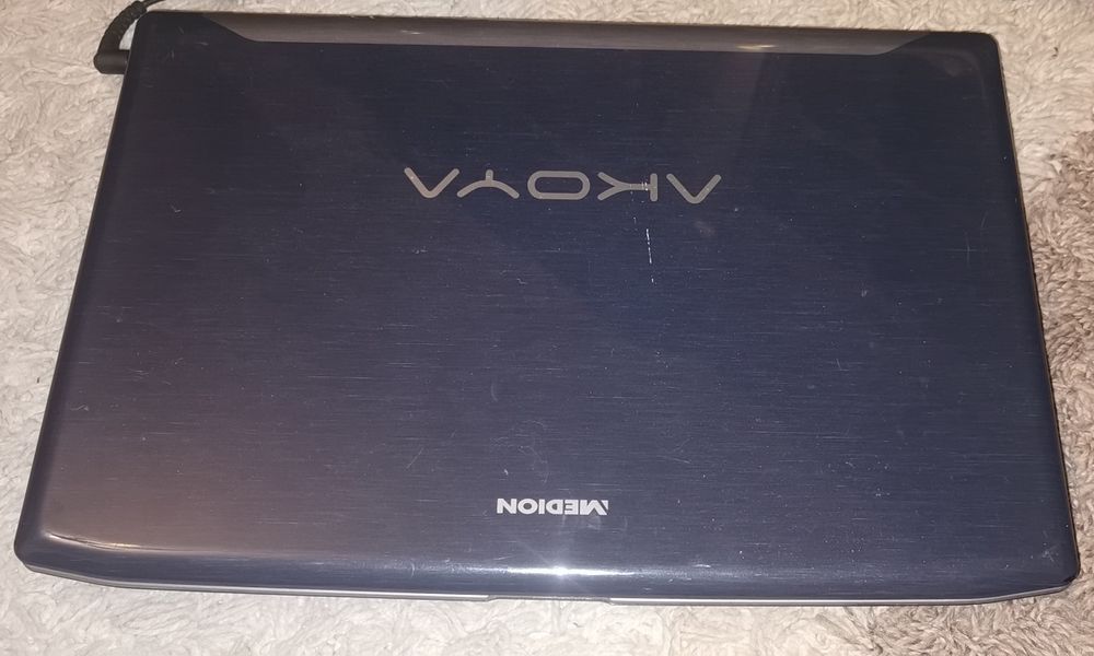 Laptop Medion Akoya E6226 Procesor i5-2430M 2,40GHz