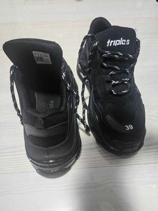 Sneackers Balenciaga Triple S