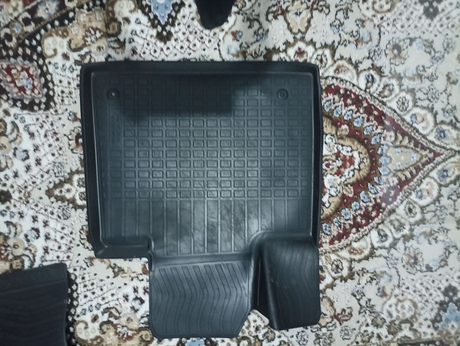 Полик Санта фе 2025