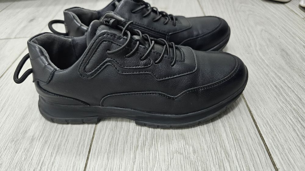 Pantofi Băiat mărimea 35