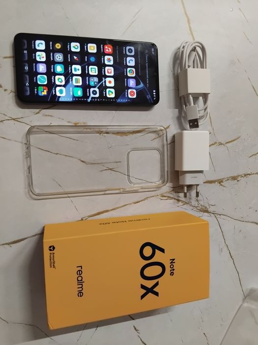 Продам сотовый телефон Реалми