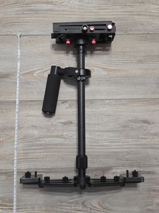 Glidecam/Steadicam Stabilizator fibra carbon 60cm Neewer