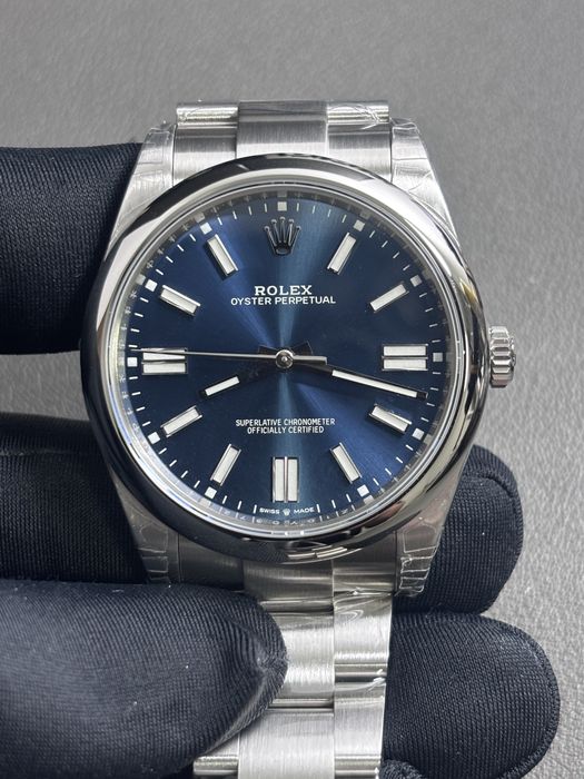 Rolex Oyster Perpetual Blue dial 134300 41mm VSF