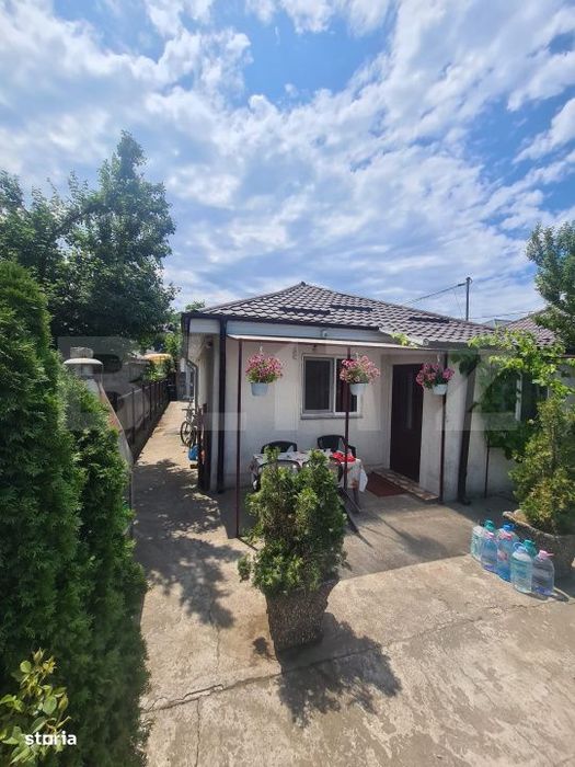 Casa de vanzare in 2 rate , cu 3 camere, 84 mp, zona Cicoarei