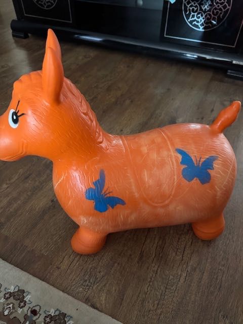 Лошадка качалка,лошадка попрыгун