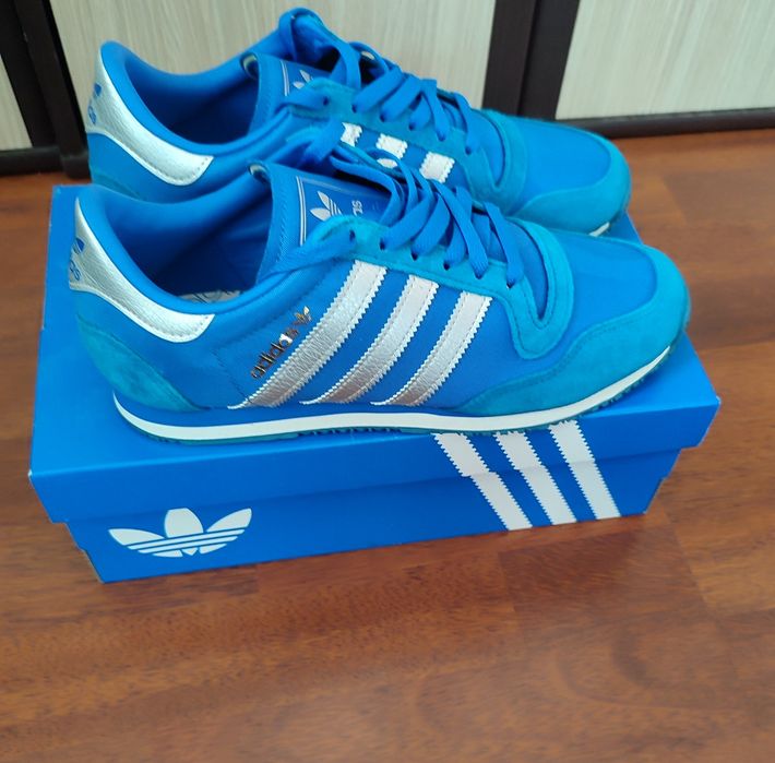 Adidas Nr 40.2/3 noi cu etichetă