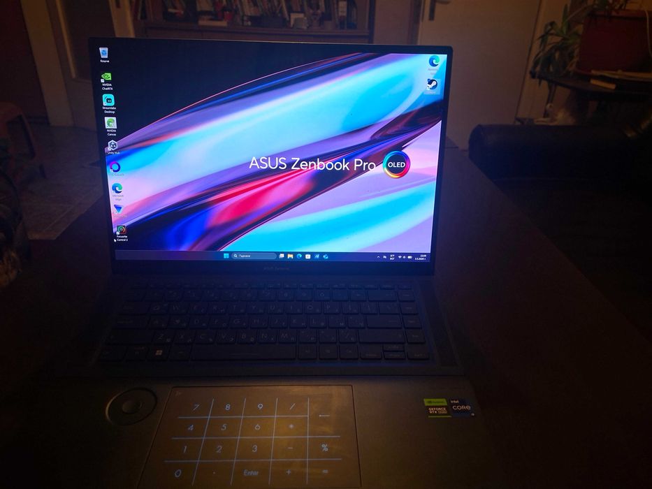 Zenbook Pro 16' OLED RTX4070/Iris Xe  i9_13900H геймърски и сериозен лаптоп
