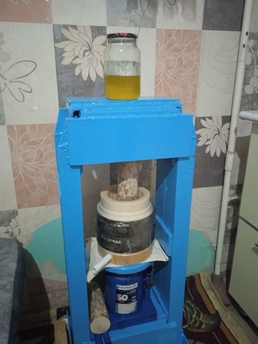 Maslo press 50Tonnalik