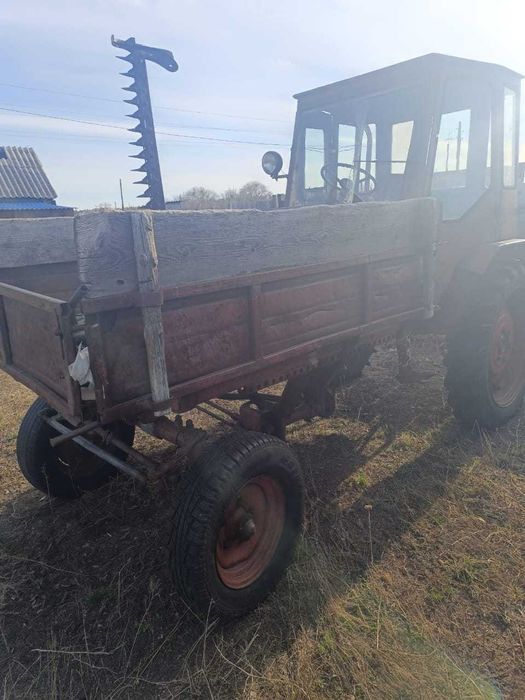 Продам трактор Т-16 с сенокосилкой