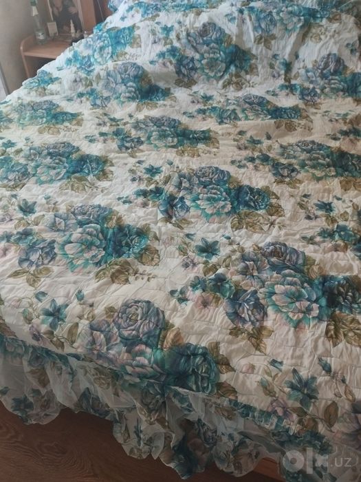 Роскошное покрывало Blume (Австрия), 215х210 см, новое.