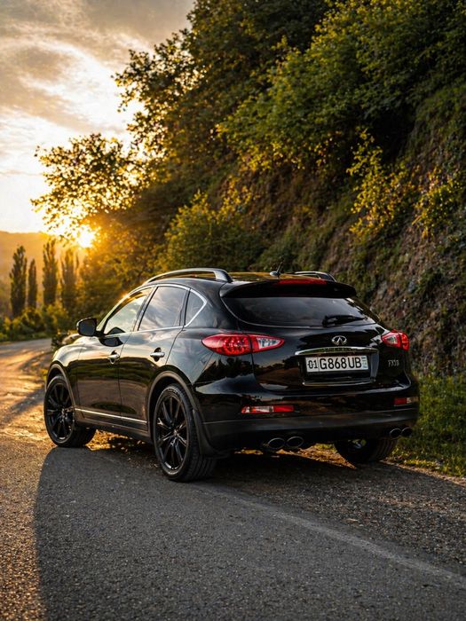 Продаётся своя Infiniti EX35
