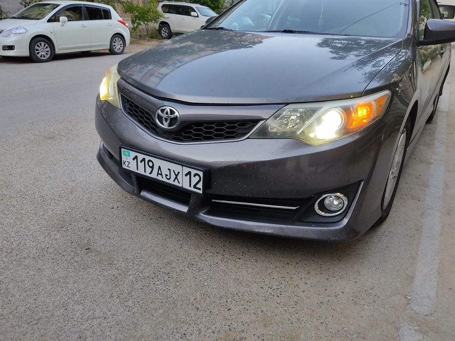 Продам фары Билэд на камри 50 se американец