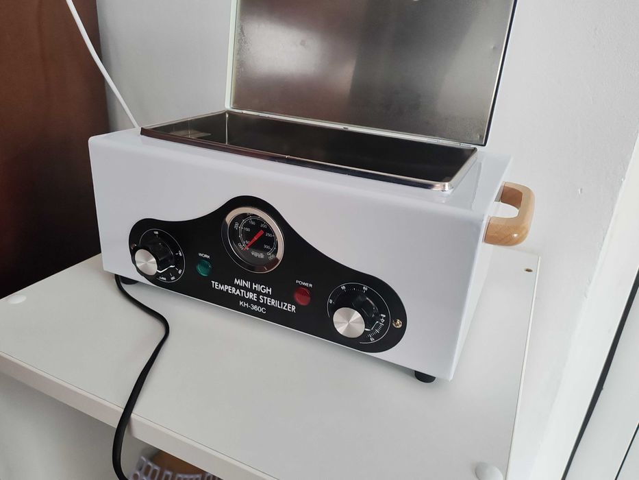 Vând produse manechiurista