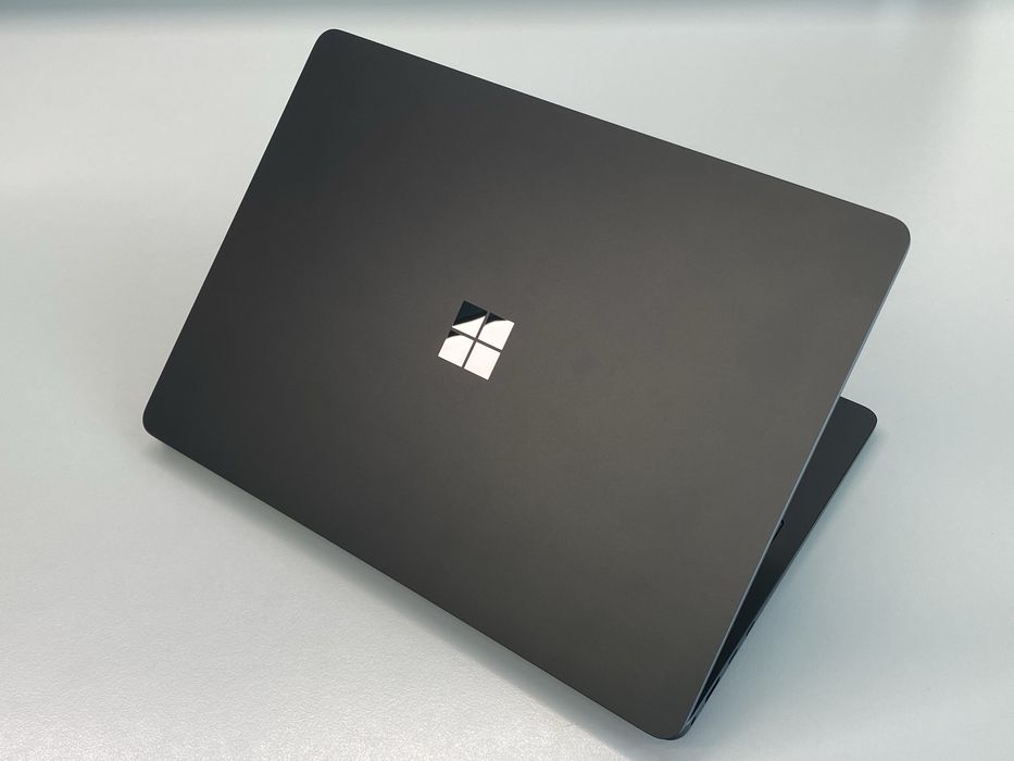 Microsoft Surface Laptop 7 for Business Intel 16/256