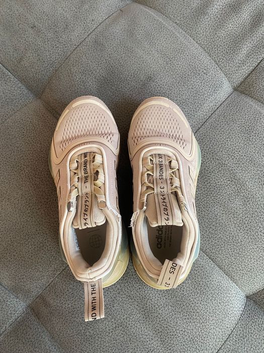 Маратонки Adidas
