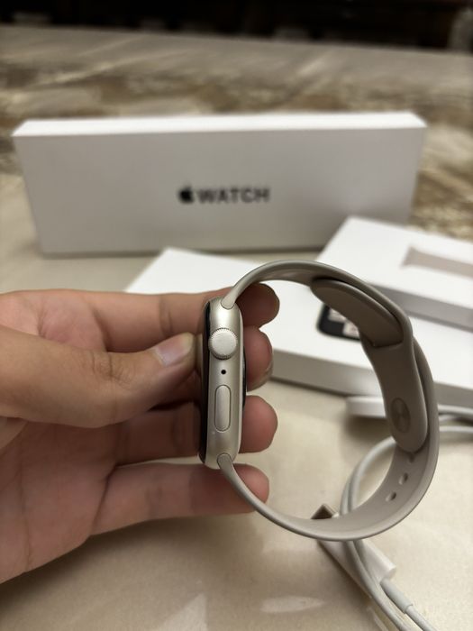 Apple watch SE 2/44 MM 87% Starlight
