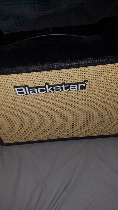 комбик blackstar debut 15e