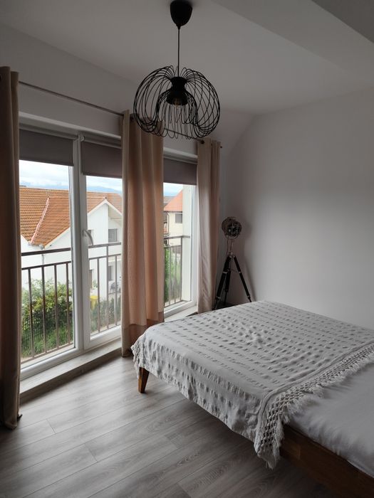 Apartament de închiriat
