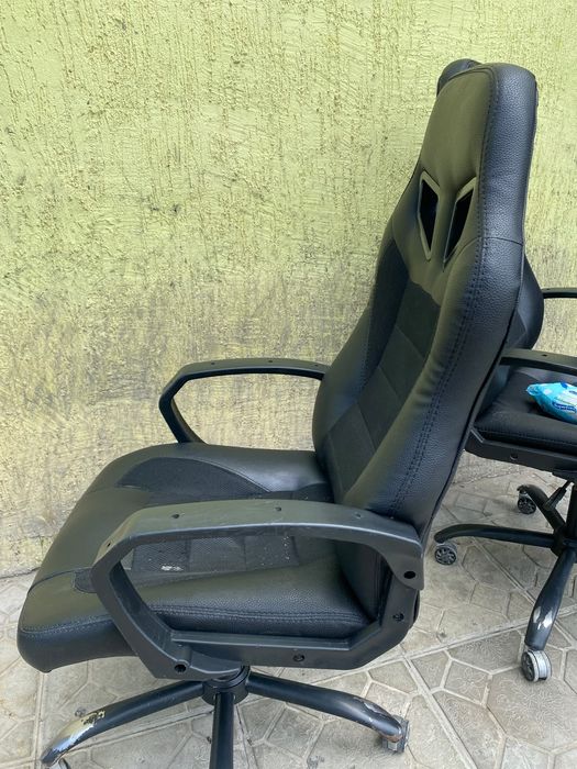 Кресла игровые Zeta б/у