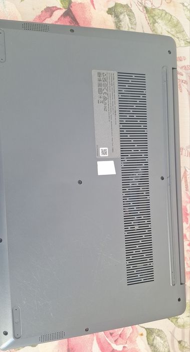 Продам ноутбук на запчасти