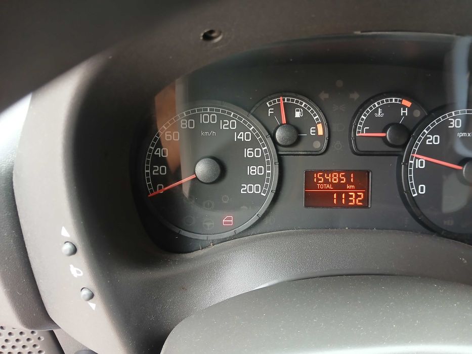 Продавам Fiat Doblo 1.6 101 к.с.