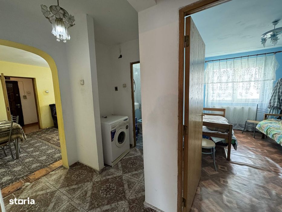 3 cam, 71 mp, et.8, fara imbunatatiri, lift modernizat, zona Zahana