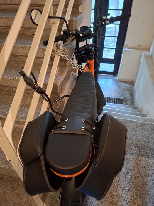 Продавам Електрически велосипед модел-2026 EU Stock R002 Plus c 20 инча ,Мощност-1500 W., литиева батерия 15A, V8 H9 Fatbike,Цена -750 Евро.