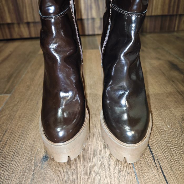 Stiū кафяви ботуши на платформа до коляното 39 р-р