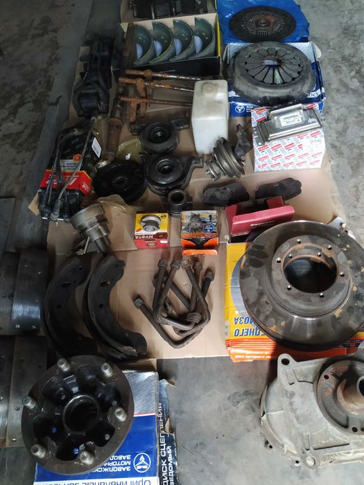 Продам запчасти на Газель