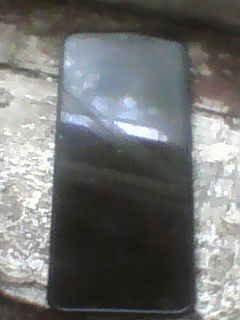 Продается телефон