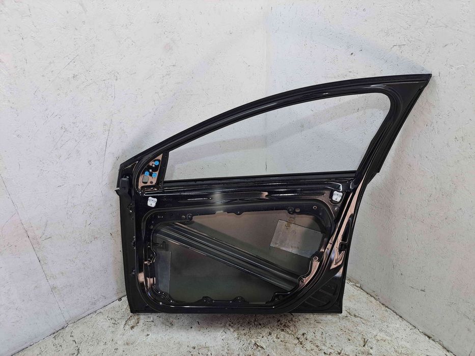 Usa dreapta fata Volvo V40 II Facelift [Fabr 2013-2019]