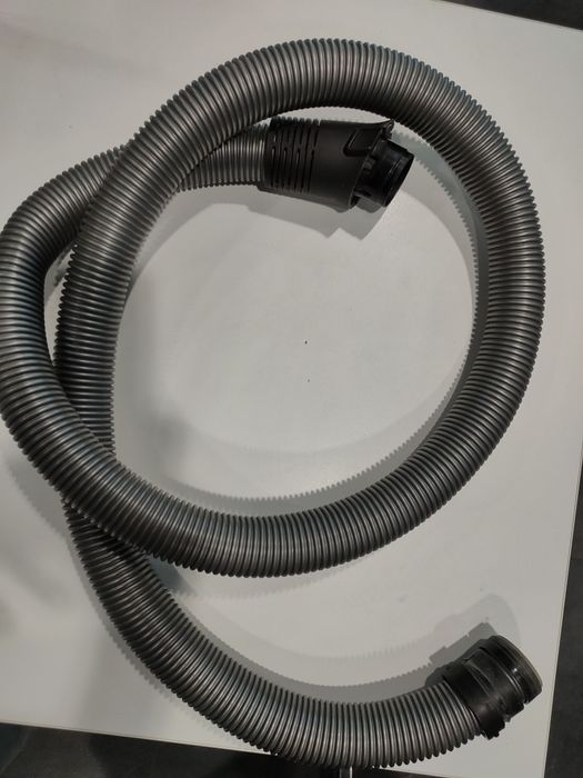 Продавам маркуч за прахосмукачка Миеле/Miele.