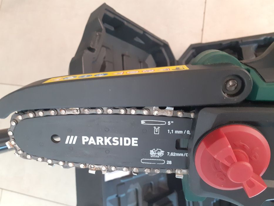 Акумулаторна мини резачка за дърва PARKSIDE X12V Team (5")