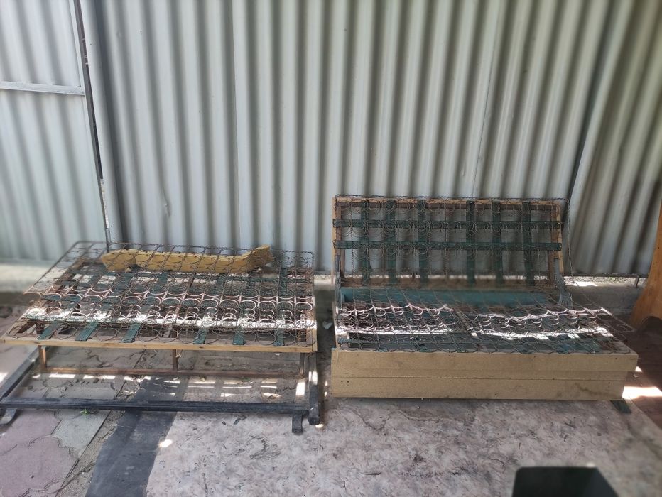 Отдам даром диван