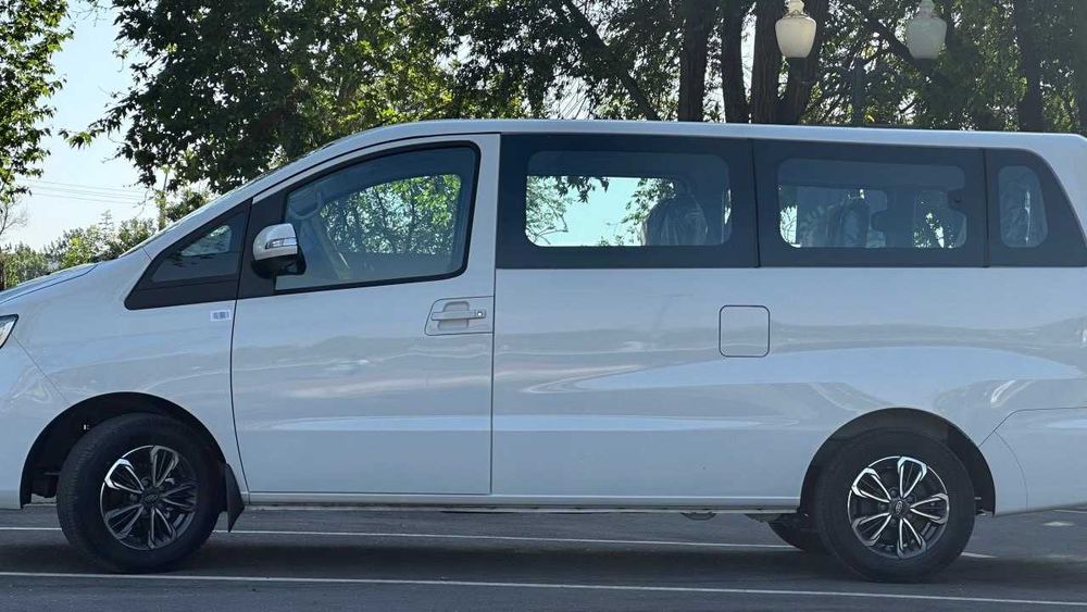 Jac M3 yangi sotuvda