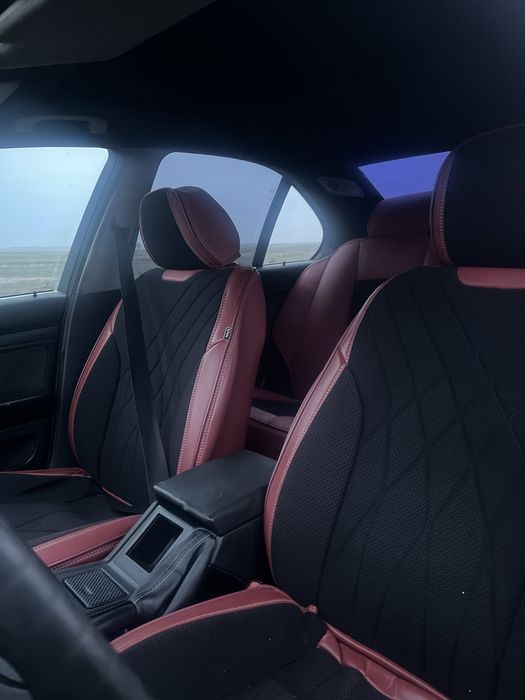 BMW e39 черного цвета