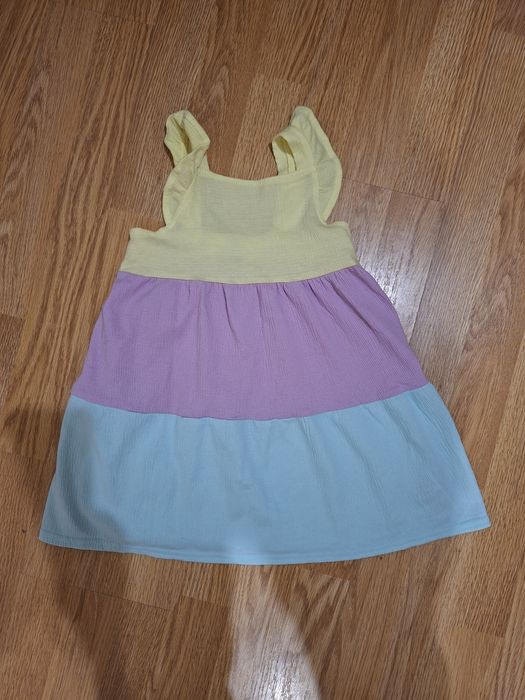 Рокли за момиче рр 92 98 104