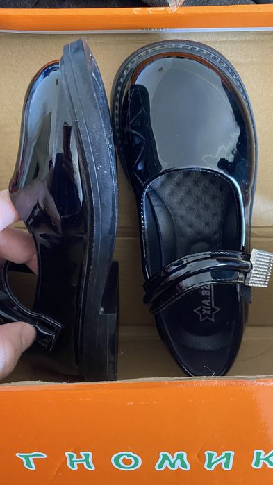 Туфли детские для девочек Б/У